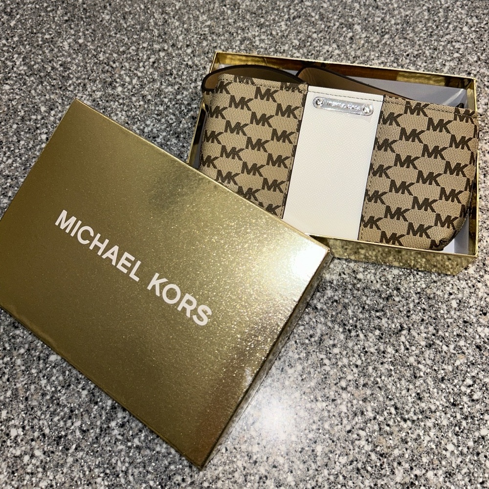 Michael Kors Belt Bag